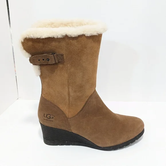NWOT UGG Waterproof Edelina Wedge Boots - Picture 2 of 16